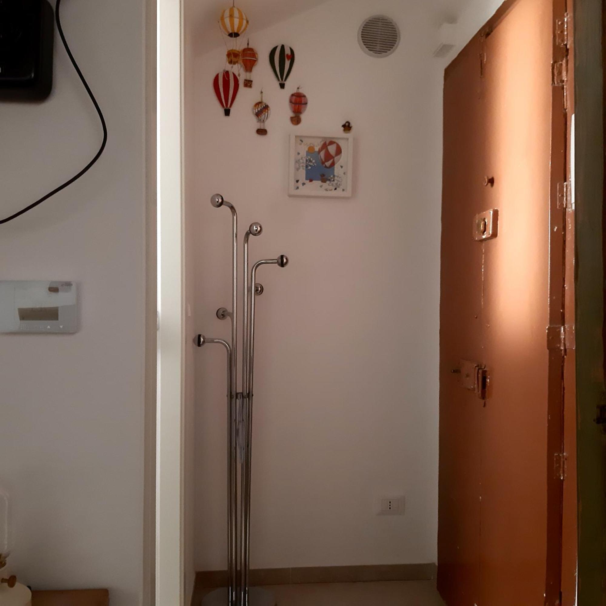 La Mansarda Delle Mongolfiere Apartment Торино Стая снимка